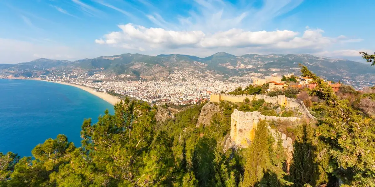 قیمت تور آنتالیا از شیراز