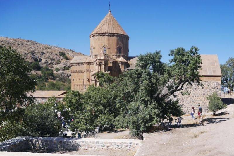 مدارک لازم برای تور وان ھتل 5 ستاره