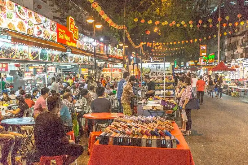 جالان الور؛ بهشت عاشقان غذاهای خیابانی (Jalan Alor)