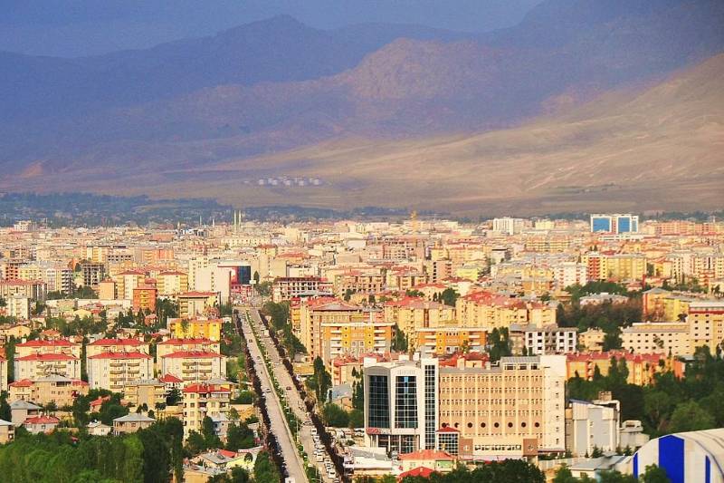 درباره تور ۳ روزه وان