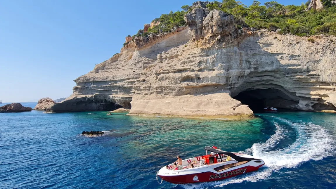 رزرو تور آنتالیا